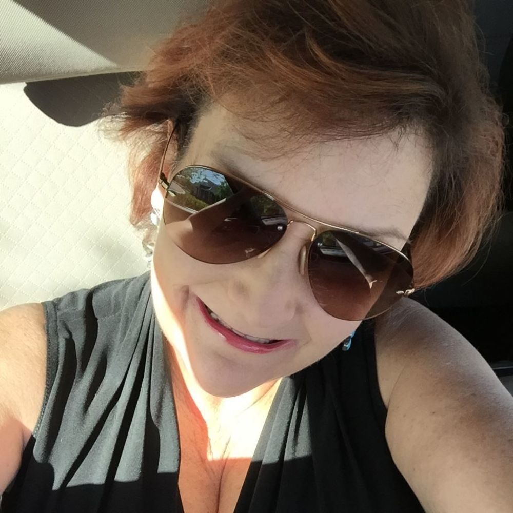 Meet your Posher, Rachelle